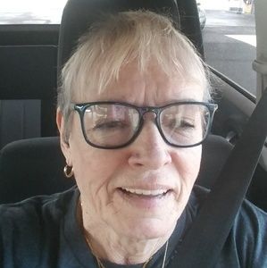 Meet your Posher, Lynda